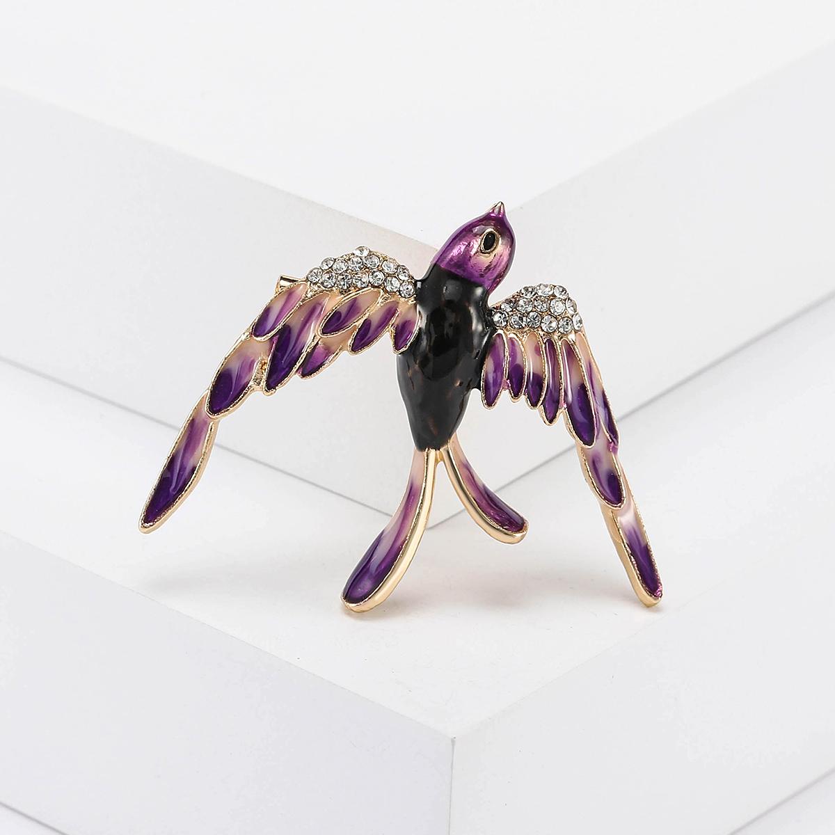 Rhinestone Swallow Brooches for Women Unisex Animal Bird Pins Event Funny Luxury Party Backpack Decoration Clothes Accessories
Rhinestone Swallow Brooches for Women Unisex Animal Bird Pins Event Funny Luxury Party Backpack Decoration Clothes Accessories