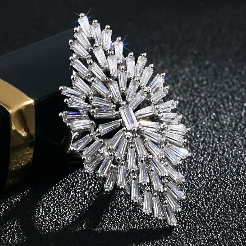 Huitan Hollow Design Women Ring Marquise Shaped Full Shining CZ Charming Party Accessories Fashion Zircon for Lady Wedding 10
Huitan Hollow Design Women Ring Marquise Shaped Full Shining CZ Charming Party Accessories Fashion Zircon for Lady Wedding 10