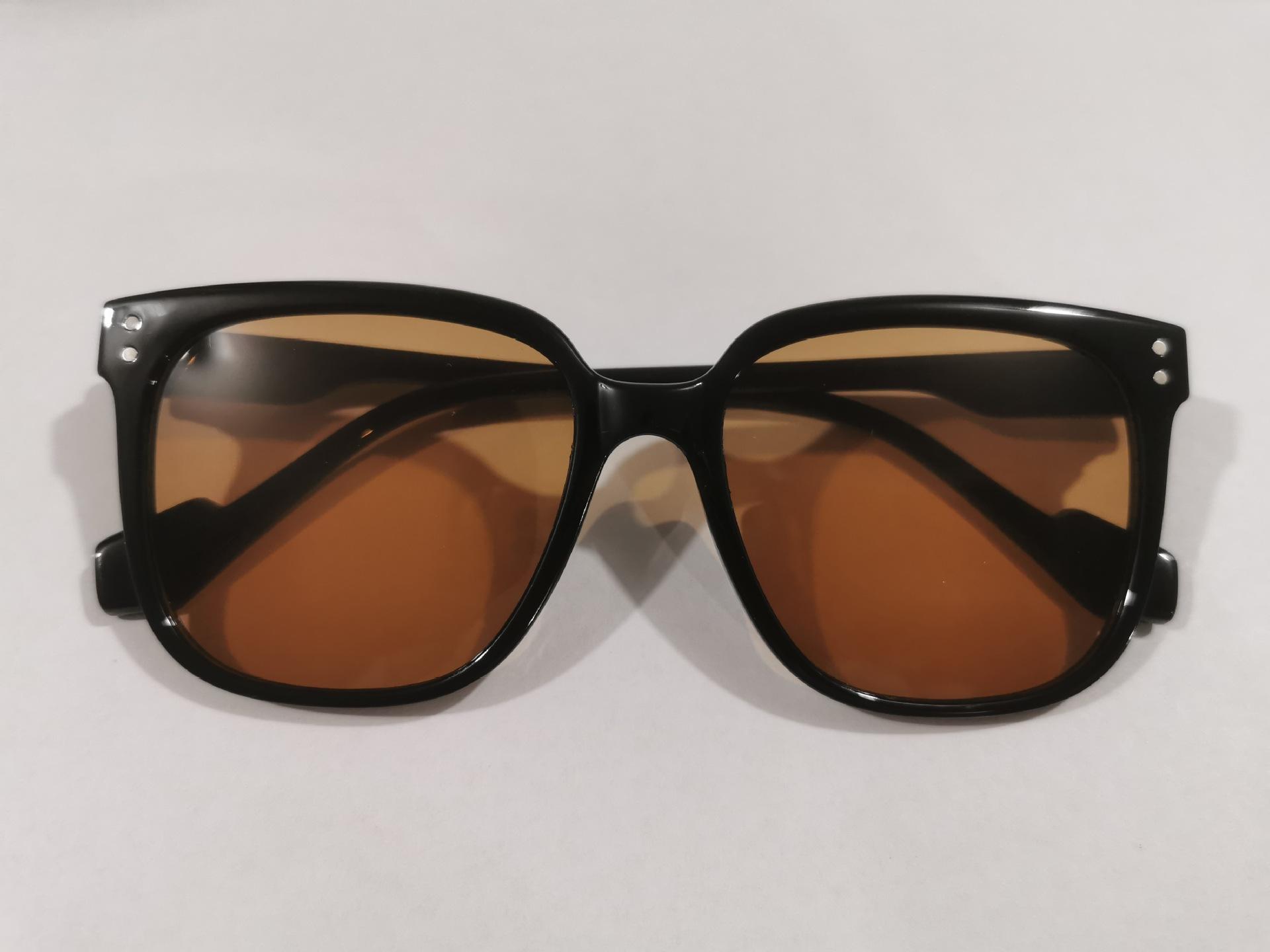 Glasses Dion Same Retro Large Frame Myopia Glasses Frame Fashionable Anti-Blue Flat Mirror Trend blue light blocking
Glasses Dion Same Retro Large Frame Myopia Glasses Frame Fashionable Anti-Blue Flat Mirror Trend blue light blocking