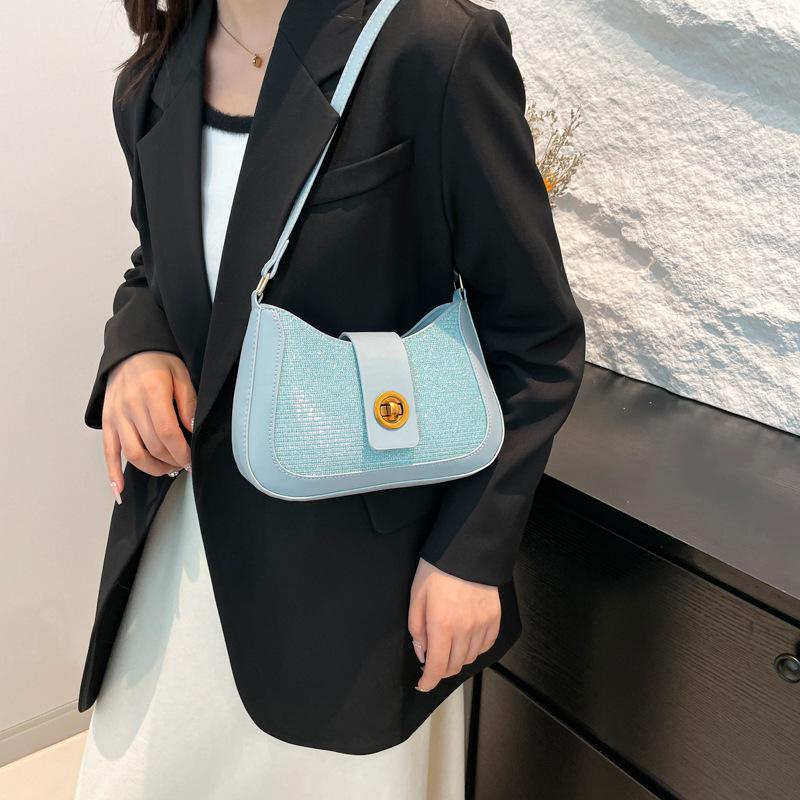 2025 High-End Women s Fashion Tote Bag – Stylish, Niche Shoulder Bag with an Elegant Touch хаки
2025 High-End Women s Fashion Tote Bag – Stylish, Niche Shoulder Bag with an Elegant Touch хаки