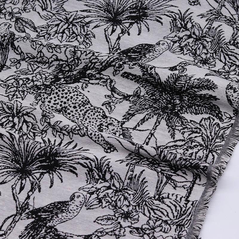 100X150CM Jacquard Embroidery Fabric Jungle Animals Tigers Printed Black White Cloth Handmade DIY Bags Hats Clothing 50X150CM
100X150CM Jacquard Embroidery Fabric Jungle Animals Tigers Printed Black White Cloth Handmade DIY Bags Hats Clothing 50X150CM