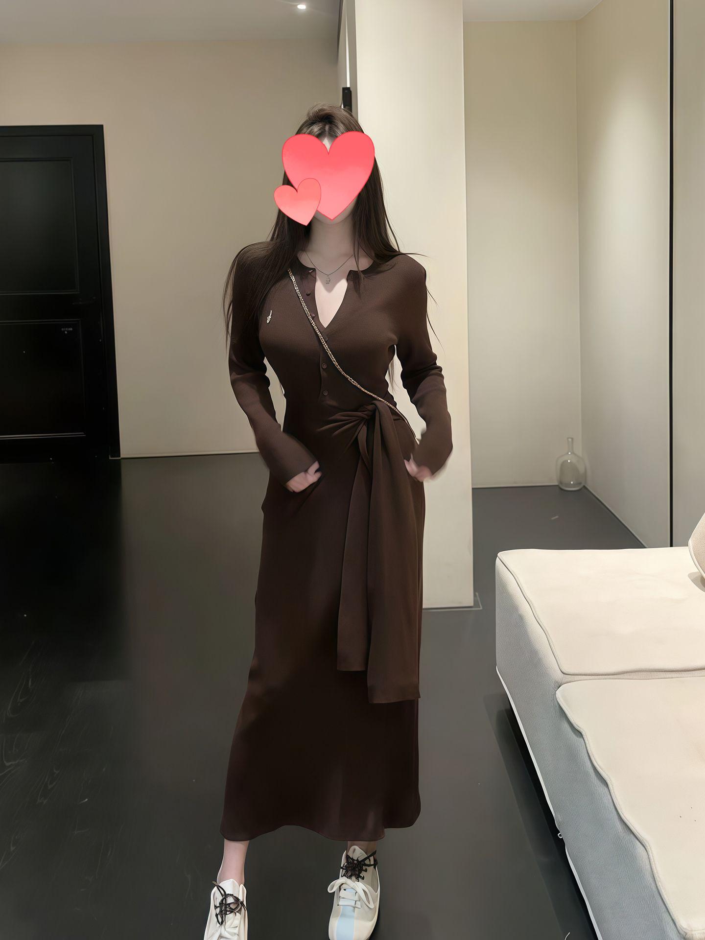 High-Class Slim Fit Spicy Shawl Dress: Early Autumn Solid Color, Show-Thin, Hip-Wrap Long Skirt S for 75-90 lbs кавовий
High-Class Slim Fit Spicy Shawl Dress: Early Autumn Solid Color, Show-Thin, Hip-Wrap Long Skirt S for 75-90 lbs кавовий
