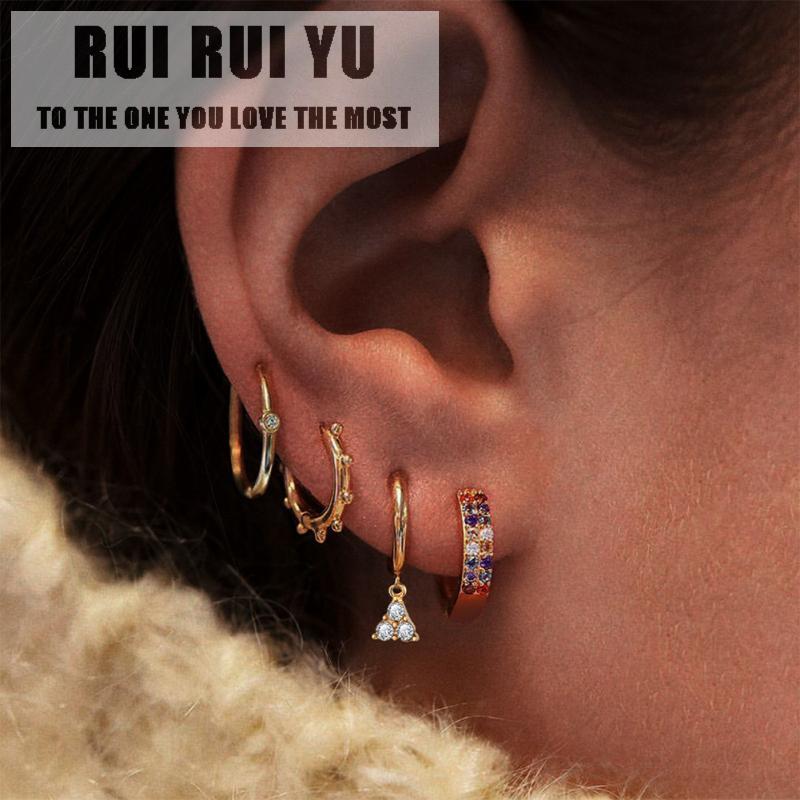 RUI RUI YU 4 шт./компл. мужские и женские серьги из сплава, креативный ретро-стиль, цветной набор треугольных серег с цирконием
RUI RUI YU 4 шт./компл. мужские и женские серьги из сплава, креативный ретро-стиль, цветной набор треугольных серег с цирконием