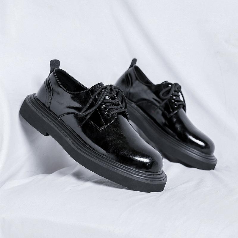 Кожаные туфли мужские черные весна-осень большие головные уборы деловой костюм свадебные пригородные винтажные низкие ботинки Martin 9524-R 38 чёрный
Кожаные туфли мужские черные весна-осень большие головные уборы деловой костюм свадебные пригородные винтажные низкие ботинки Martin 9524-R 38 чёрный