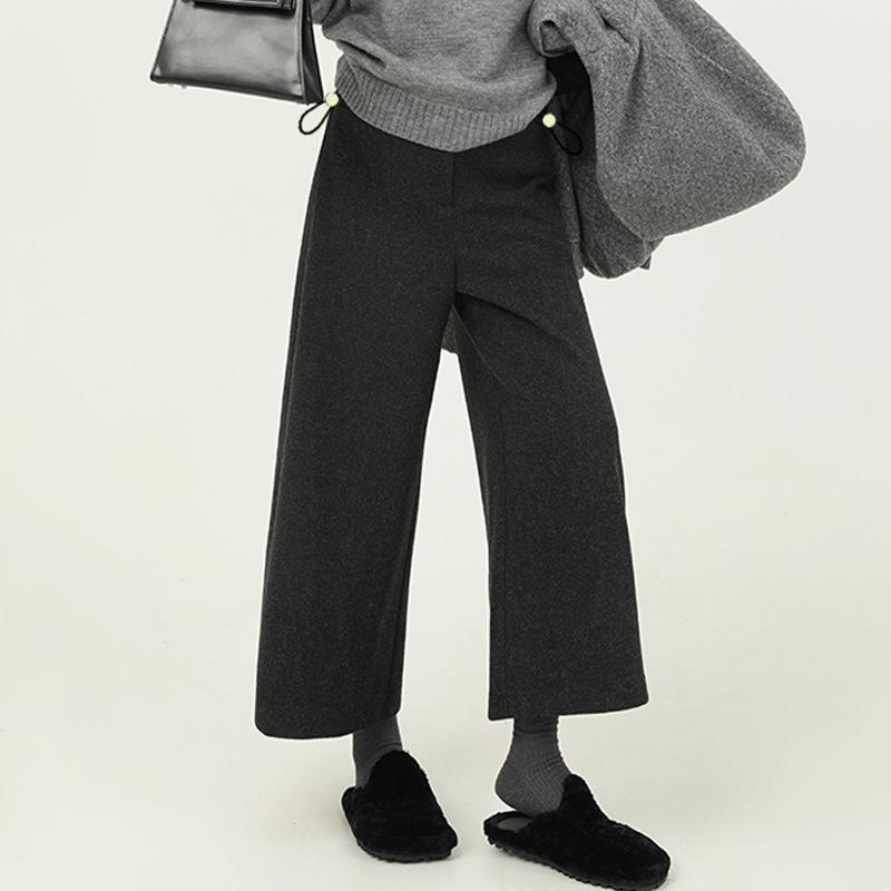 2025 Women s High-Waisted Wool Maternity Fleece Pants - Korean Style, Autumn/Winter, Loose Fit, Wide-Leg, Nine-Point Length. M
2025 Women s High-Waisted Wool Maternity Fleece Pants - Korean Style, Autumn/Winter, Loose Fit, Wide-Leg, Nine-Point Length. M