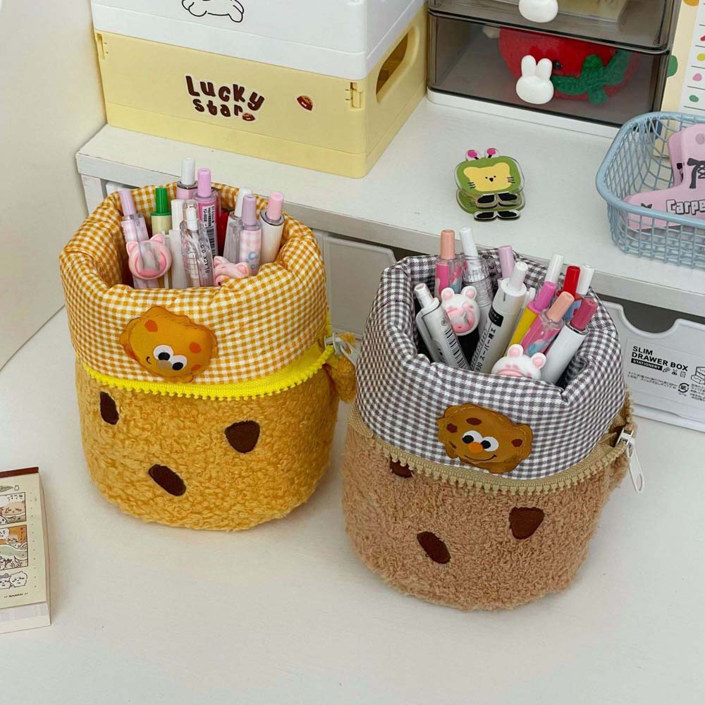 Foldable Vertically Cartoon Cookies Plush Bag Large Capacity Cookies Plush Pencil Pouch Girls Boys коричневий
Foldable Vertically Cartoon Cookies Plush Bag Large Capacity Cookies Plush Pencil Pouch Girls Boys коричневий