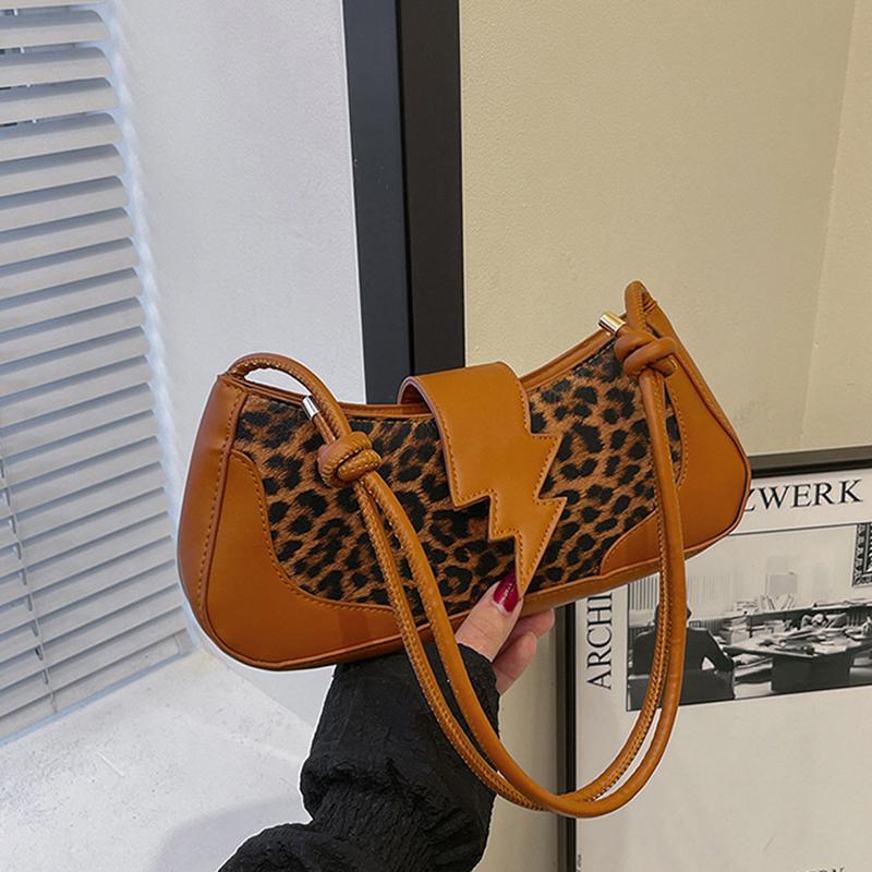 Yogodlns Leopard Print Shoulder Bag PU Leather Underarm Bag with Zipper Closure Cute Hobo Tote Handbag for Women Work Travel 30x6x13cm чёрный
Yogodlns Leopard Print Shoulder Bag PU Leather Underarm Bag with Zipper Closure Cute Hobo Tote Handbag for Women Work Travel 30x6x13cm чёрный