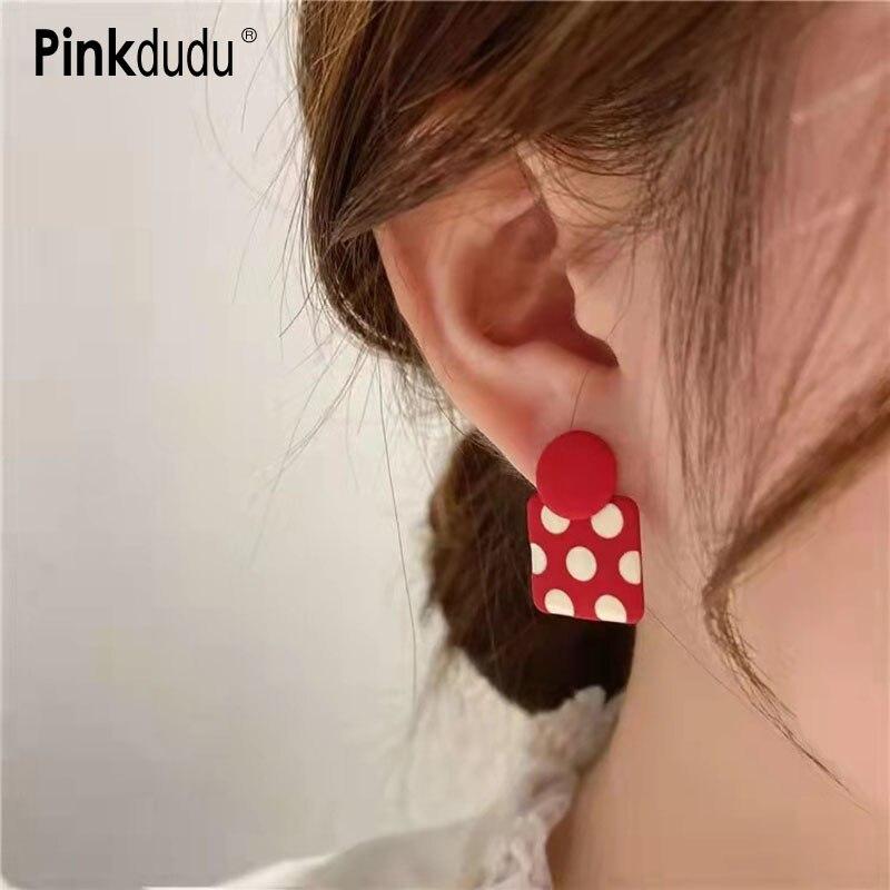 Pinkdudu Sweet 3 цвета круглые квадратные серьги-капли модные милые мультяшные геометрические серьги для женщин ювелирные изделия PD1408
Pinkdudu Sweet 3 цвета круглые квадратные серьги-капли модные милые мультяшные геометрические серьги для женщин ювелирные изделия PD1408