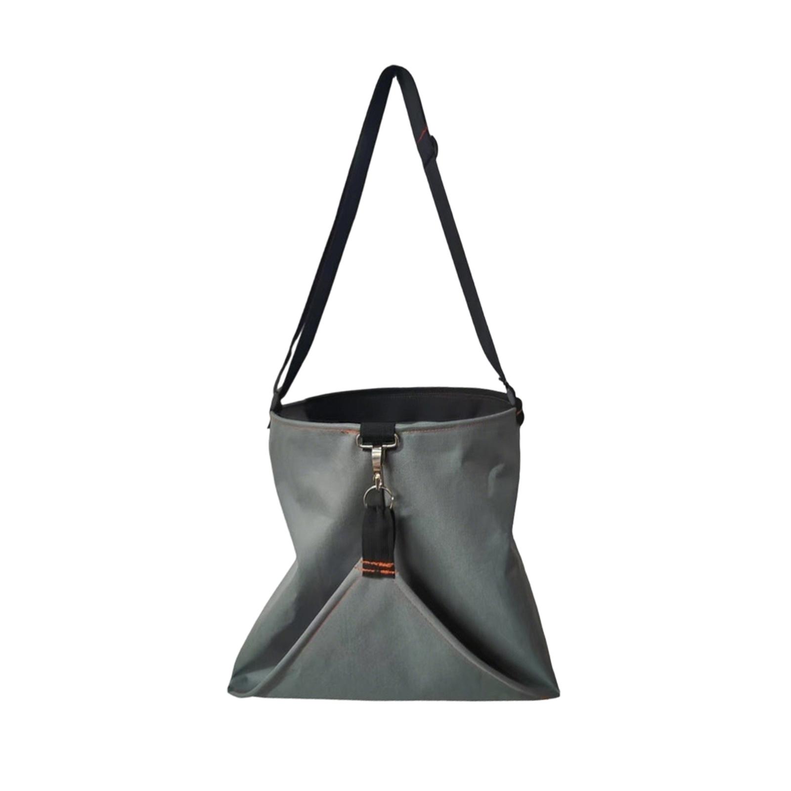 Shoulder Bag with Adjustable Strap and Geometric Shape Suitable for Everyday Use and Casual Outings for Women and Men One Size
Shoulder Bag with Adjustable Strap and Geometric Shape Suitable for Everyday Use and Casual Outings for Women and Men One Size