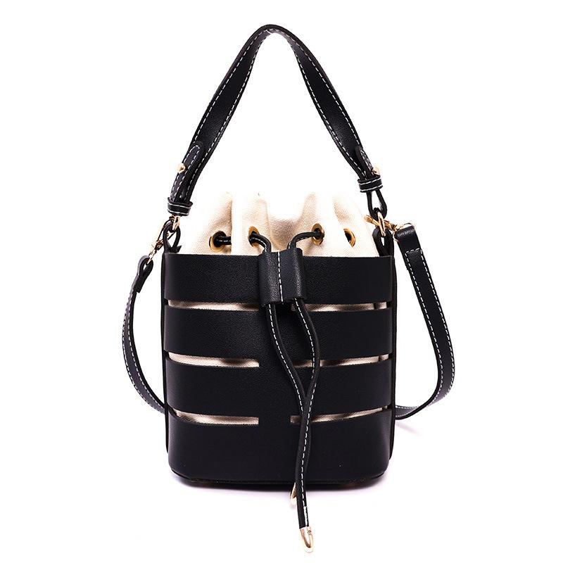 Handheld Korean Style Fashion Hollowed Out Bag, Red and Western Style Single Shoulder Crossbody Bucket Bag, Women s Bag чорний
Handheld Korean Style Fashion Hollowed Out Bag, Red and Western Style Single Shoulder Crossbody Bucket Bag, Women s Bag чорний
