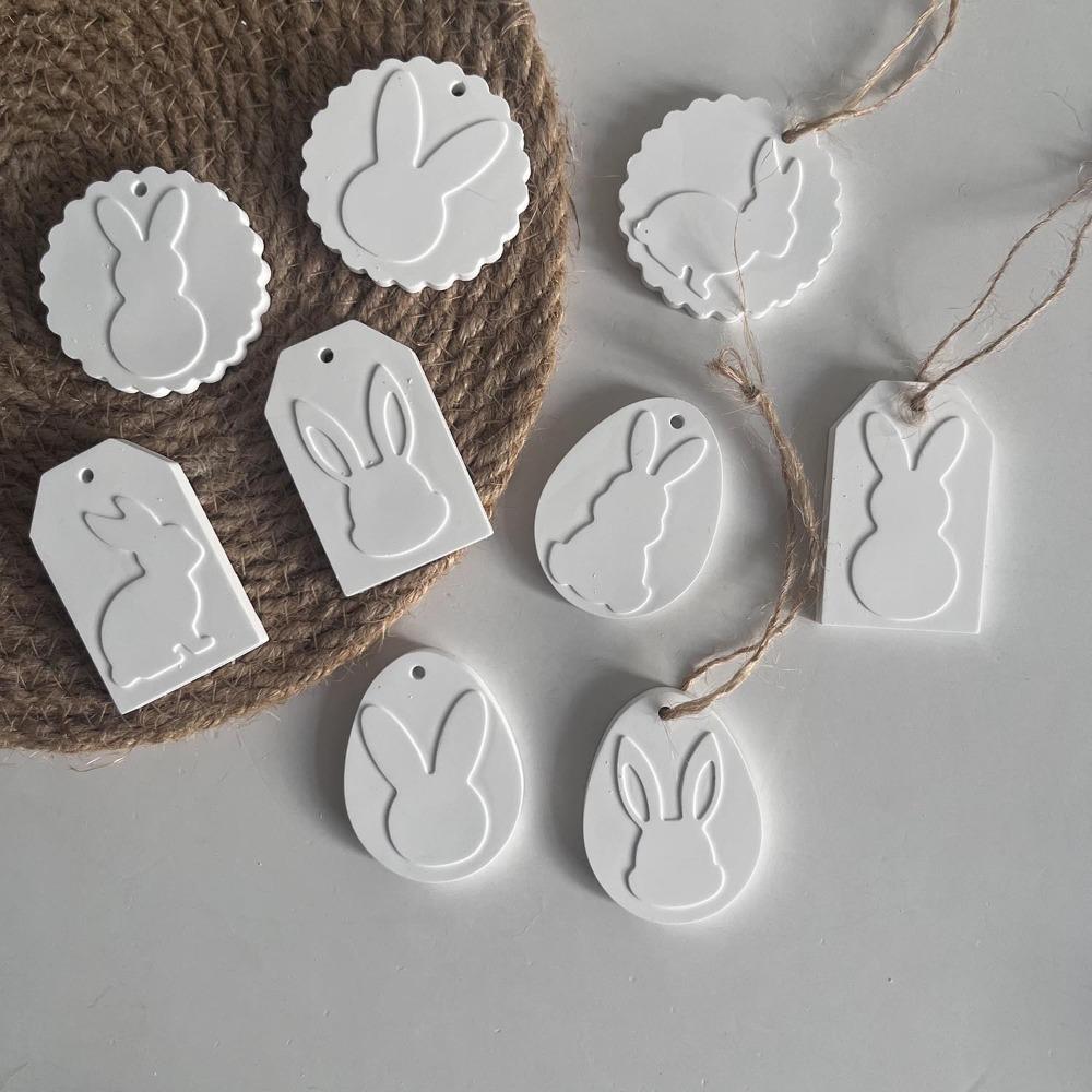 Cartoon Easter Bunny Pendant Mold Handmade Drop Glue Plaster Mold Party Favors білий
Cartoon Easter Bunny Pendant Mold Handmade Drop Glue Plaster Mold Party Favors білий