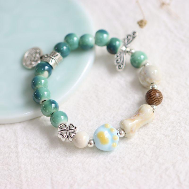 Милая пара из Цзиндэчжэня, студенческий ларек, керамическая кошачья лапка Green bead blue claw
Милая пара из Цзиндэчжэня, студенческий ларек, керамическая кошачья лапка Green bead blue claw