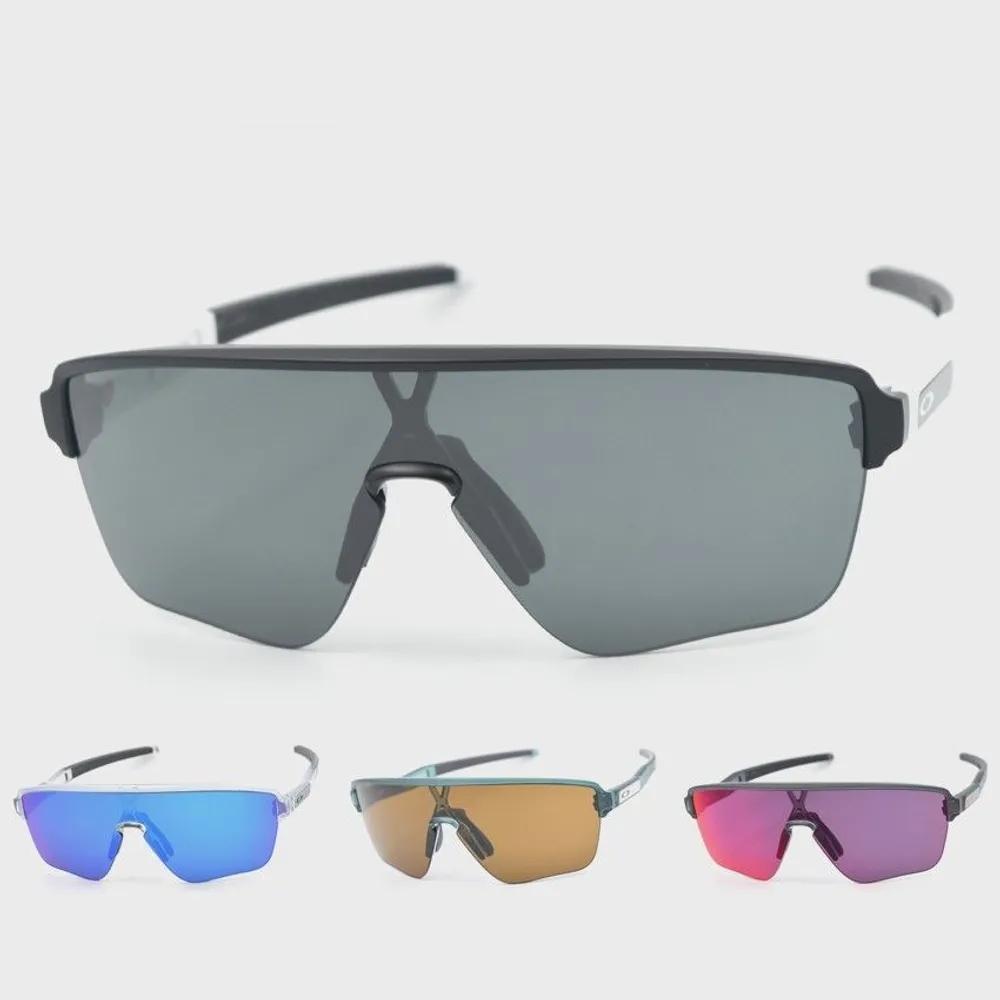 Oakley Sunglasses Corridor Square OO9415 OO9415-1142
Oakley Sunglasses Corridor Square OO9415 OO9415-1142
