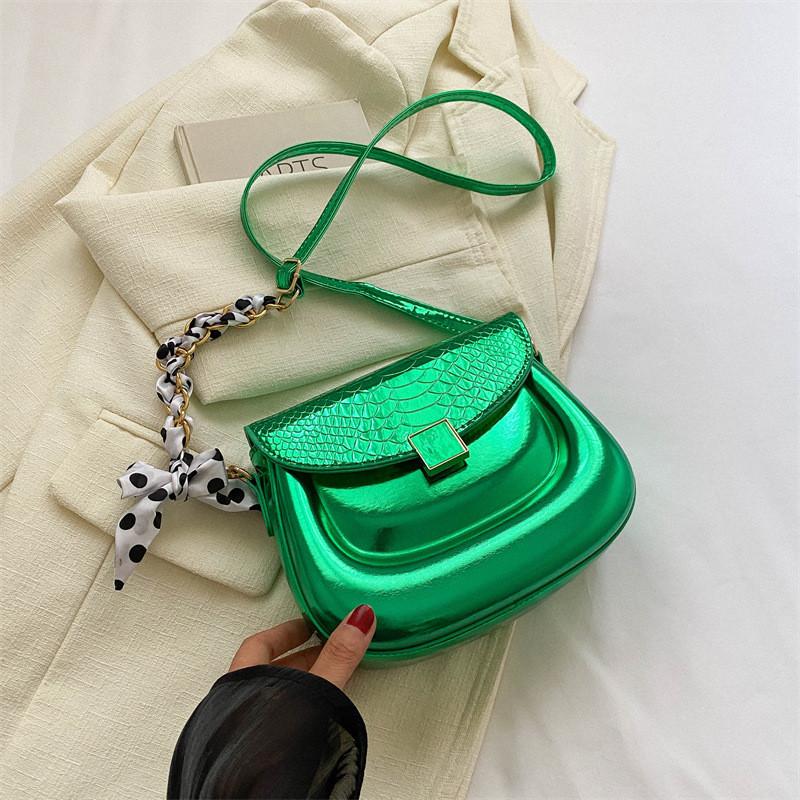 Modern And Minimalist Pu Leather Saddle Bag For Women Perfect For Everyday Use зелений
Modern And Minimalist Pu Leather Saddle Bag For Women Perfect For Everyday Use зелений