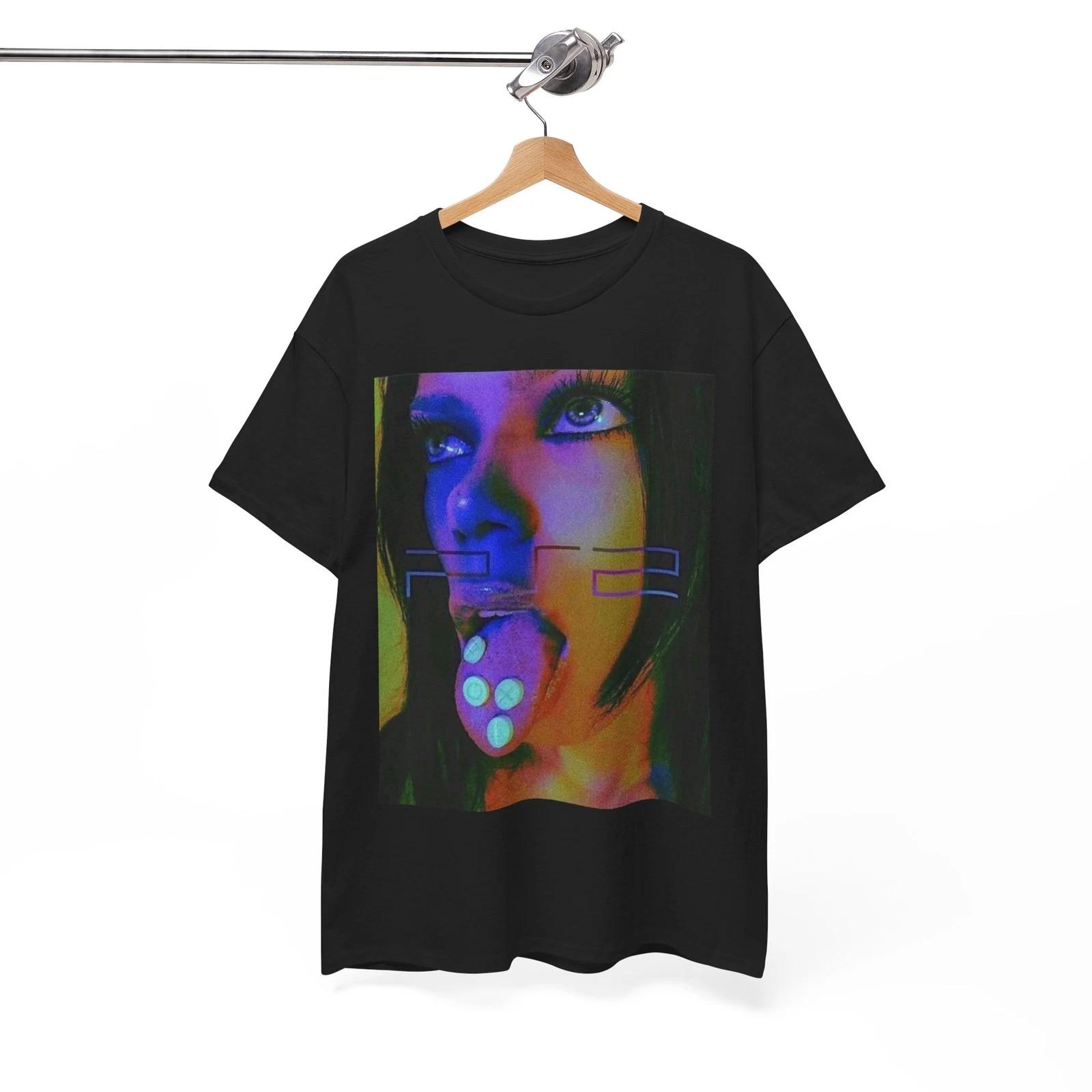 Play 2 PS 2 Ad Campaign T-Shirt, PS2 Gaming Retro Unisex Tee S
Play 2 PS 2 Ad Campaign T-Shirt, PS2 Gaming Retro Unisex Tee S