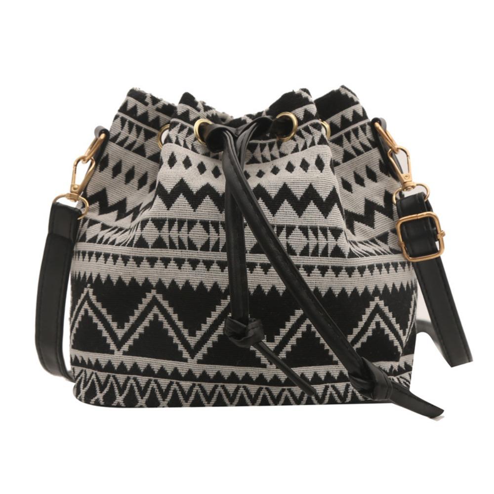 Fashion Linen Fabric Bucket Bag Floral Pattern Adjustable Drawstring Shoulder Bag Ethnic Style Crossbody Bag Women s Fashion
Fashion Linen Fabric Bucket Bag Floral Pattern Adjustable Drawstring Shoulder Bag Ethnic Style Crossbody Bag Women s Fashion