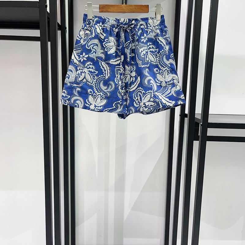 French Niche Paisley Print Cuban Collar Shirt & Shorts Set - Spring/Summer 2026 Small
French Niche Paisley Print Cuban Collar Shirt & Shorts Set - Spring/Summer 2026 Small