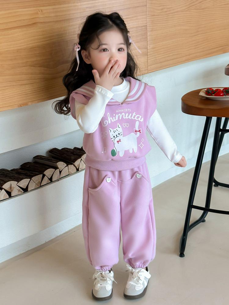 Темно-синий свитшот с вышивкой кошки на воротнике и комплект брюк широкого кроя для девочек (Коллекция Весна/Осень 2025) 120 cm
Темно-синий свитшот с вышивкой кошки на воротнике и комплект брюк широкого кроя для девочек (Коллекция Весна/Осень 2025) 120 cm