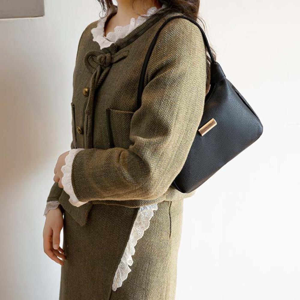 Large Capacity PU Hobo Bag Solid Color Texture Handbag Shoulder Bag French Underarm Bag Work коричневий
Large Capacity PU Hobo Bag Solid Color Texture Handbag Shoulder Bag French Underarm Bag Work коричневий