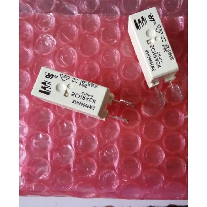 2pcs /lot Original New 100% Power Relay RFH54006WG RFH54006W RFH54006 6VDC 16A SCHRACK
2pcs /lot Original New 100% Power Relay RFH54006WG RFH54006W RFH54006 6VDC 16A SCHRACK