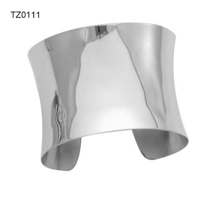 Raised Edges Polished Blank Bangle Stainless Steel Fashion Indian Wide Big Silver color Cuff Bangle Bracelet For Women Ladies
Raised Edges Polished Blank Bangle Stainless Steel Fashion Indian Wide Big Silver color Cuff Bangle Bracelet For Women Ladies