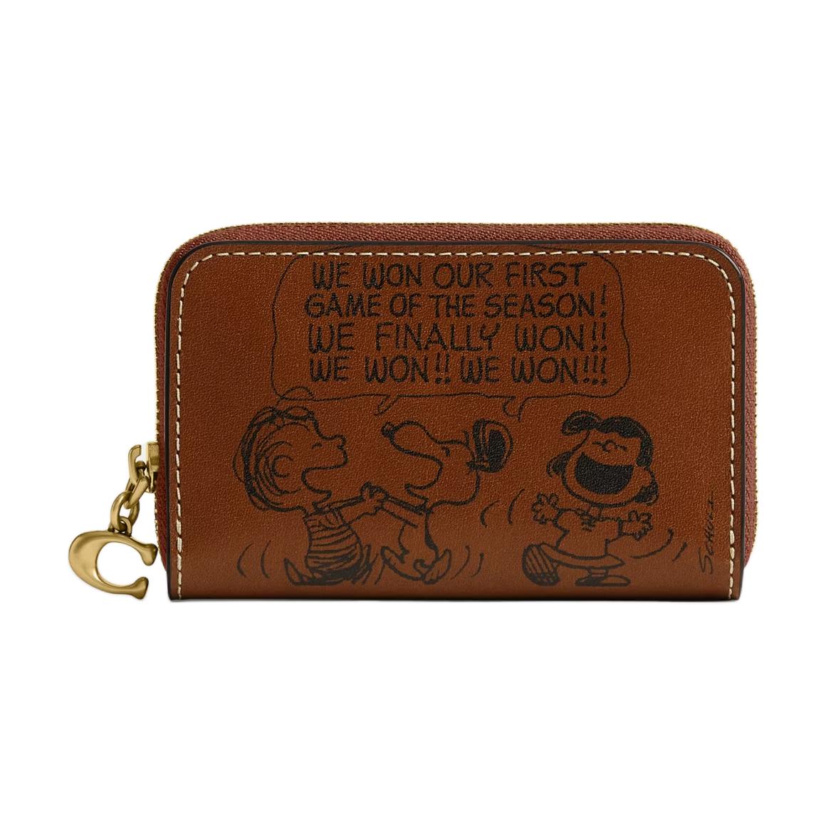 Coach X Peanuts Collaboration 11 Newspaper Print Zipper Closure Leather Card Holder Women Accessories Hazelnut CBG20-B4SN7 Hazelnut
Coach X Peanuts Collaboration 11 Newspaper Print Zipper Closure Leather Card Holder Women Accessories Hazelnut CBG20-B4SN7 Hazelnut