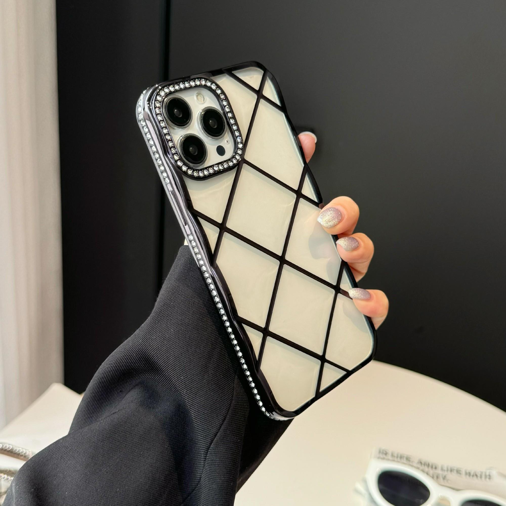 For iPhone 16 Pro Case 3D Rhombic Pattern Rhinestones Decor TPU Phone Cover Black
For iPhone 16 Pro Case 3D Rhombic Pattern Rhinestones Decor TPU Phone Cover Black