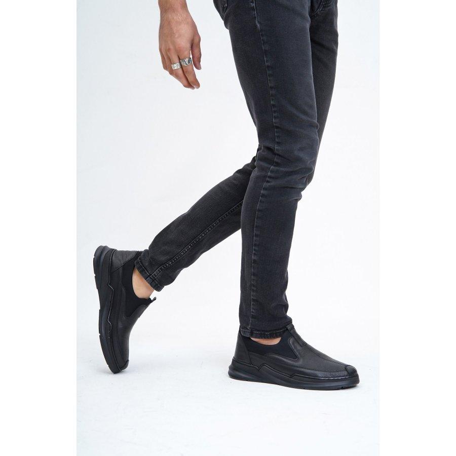 Мужская повседневная обувь из натуральной кожи
Мужская повседневная обувь из натуральной кожи