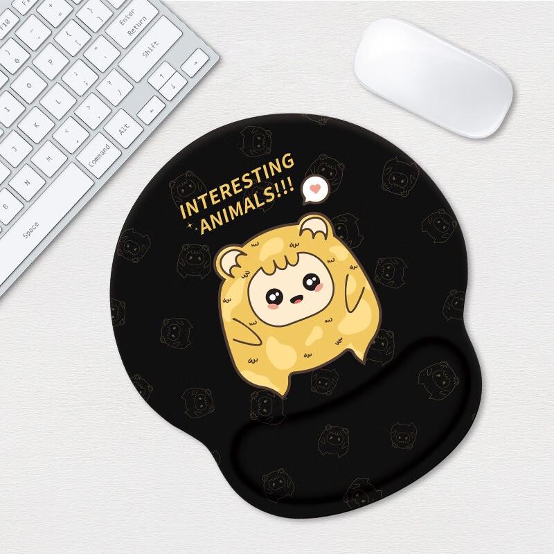 Fumaide Yellow Little Monster Silicone Wrist Rest Mouse Pad
Fumaide Yellow Little Monster Silicone Wrist Rest Mouse Pad