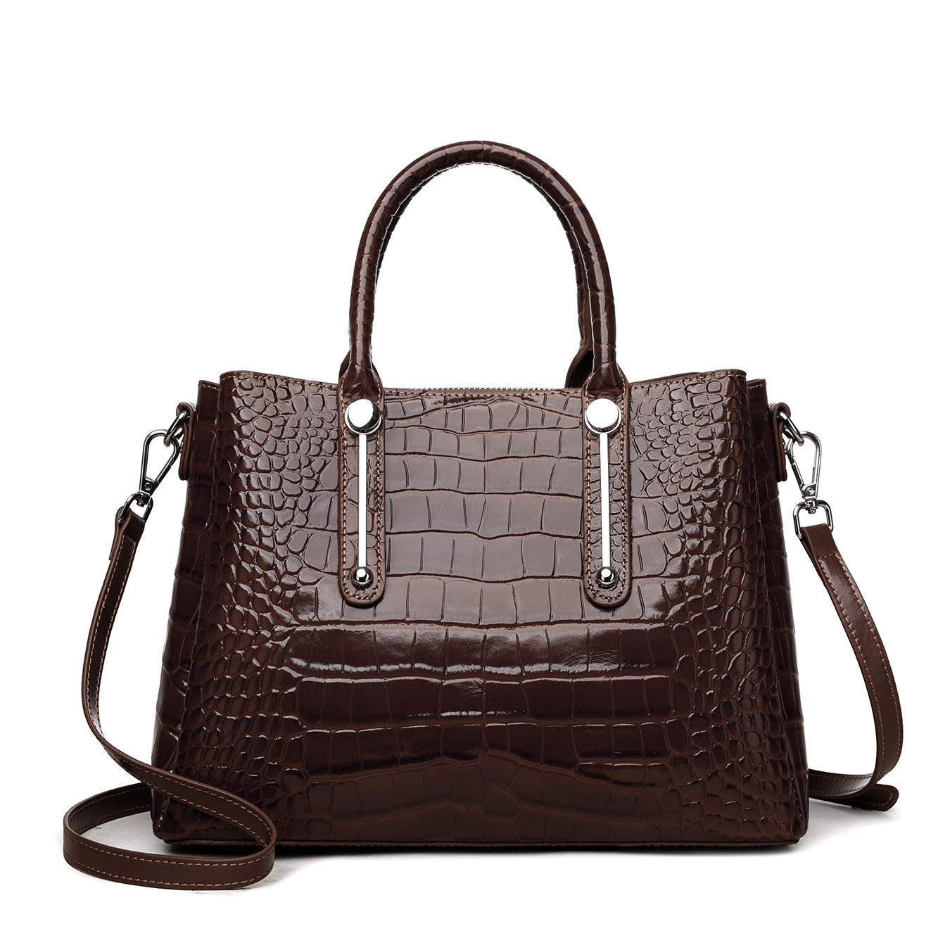 Elegant Brown Croco-Embossed Cowhide Tote Bag – Stylish & Practical for Everyday Use кавовий
Elegant Brown Croco-Embossed Cowhide Tote Bag – Stylish & Practical for Everyday Use кавовий