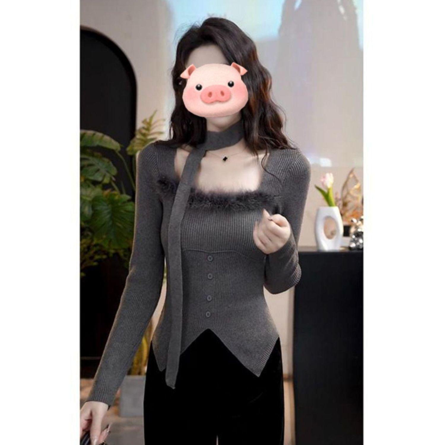 Square Neck Slim Fit Knitted Sweater for Women - Irregular Fuzz Stitching, Autumn Winter Base Top One Size
Square Neck Slim Fit Knitted Sweater for Women - Irregular Fuzz Stitching, Autumn Winter Base Top One Size