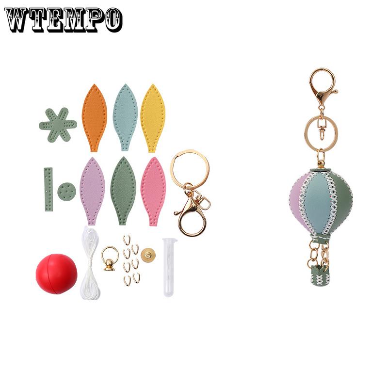 WTEMPO Romantic Hot-air-balloon Shaped Car Pendant DIY Material Bag Handmade Leather Goods Keychain Pu Bag Pendant Gift 1set розовый
WTEMPO Romantic Hot-air-balloon Shaped Car Pendant DIY Material Bag Handmade Leather Goods Keychain Pu Bag Pendant Gift 1set розовый