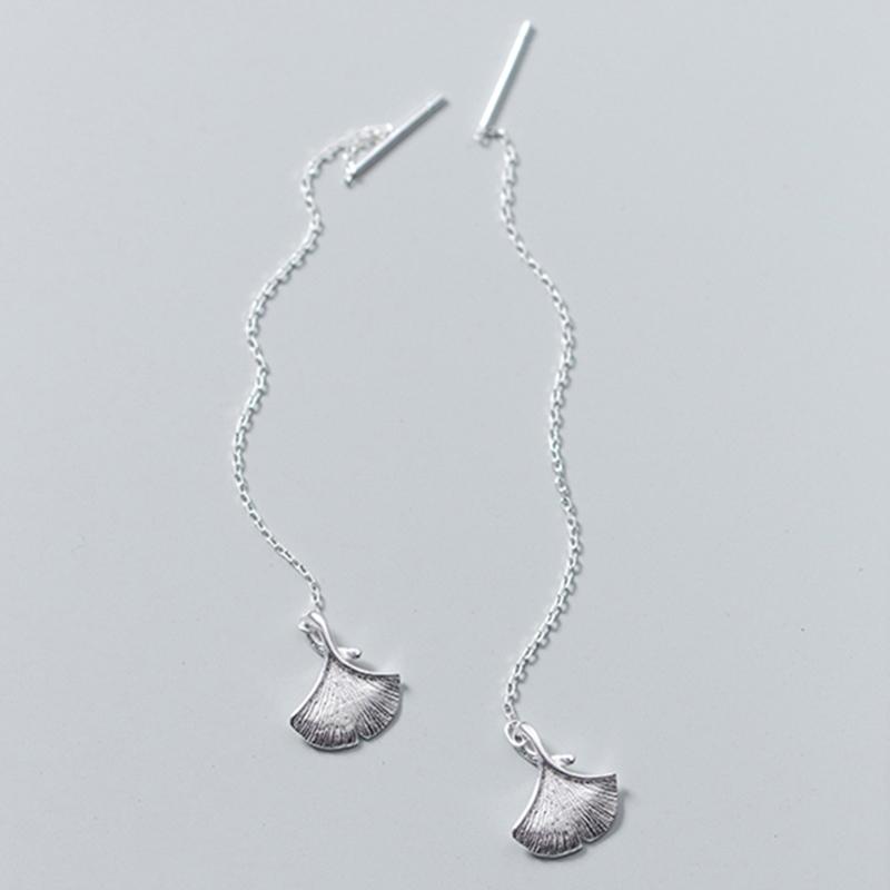 Solid S925 Ginkgo Biloba Leaf Drop Earrings for Women Long Chain Girl Earring Plant Silver Jewelry срібний
Solid S925 Ginkgo Biloba Leaf Drop Earrings for Women Long Chain Girl Earring Plant Silver Jewelry срібний