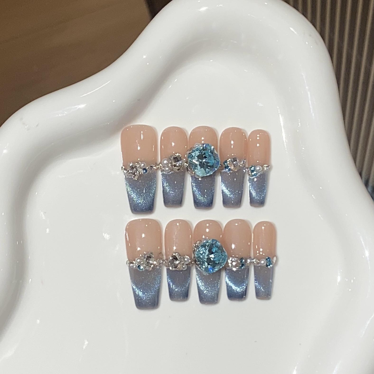 Nude Gradient Blue Smile Cat Eye Pearl Small Broken Diamond Swan Blue Square Diamond Berlin College L
Nude Gradient Blue Smile Cat Eye Pearl Small Broken Diamond Swan Blue Square Diamond Berlin College L