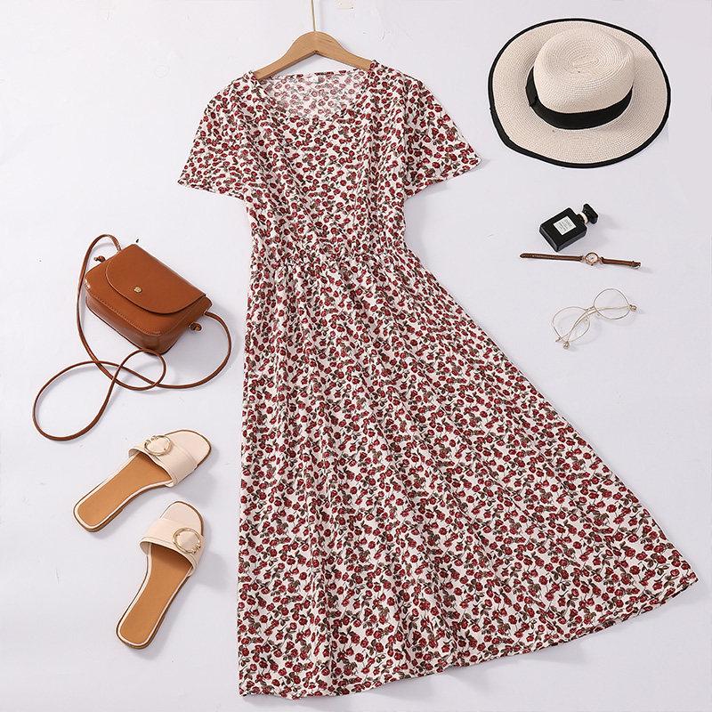 Mid-length Slimming Summer Dress for Middle-aged & Elderly Women - Short-sleeved, Waist-cinching Design, Flaw-concealing Elegance. L
Mid-length Slimming Summer Dress for Middle-aged & Elderly Women - Short-sleeved, Waist-cinching Design, Flaw-concealing Elegance. L