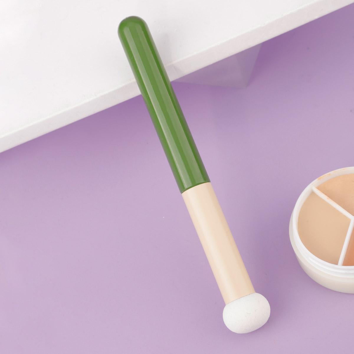 Mushroom Head Bun Concealer Brush Sponge Round Head Eye Socket Eye Bag Tear Trough Detail Brush Fine Soft Matte
Mushroom Head Bun Concealer Brush Sponge Round Head Eye Socket Eye Bag Tear Trough Detail Brush Fine Soft Matte