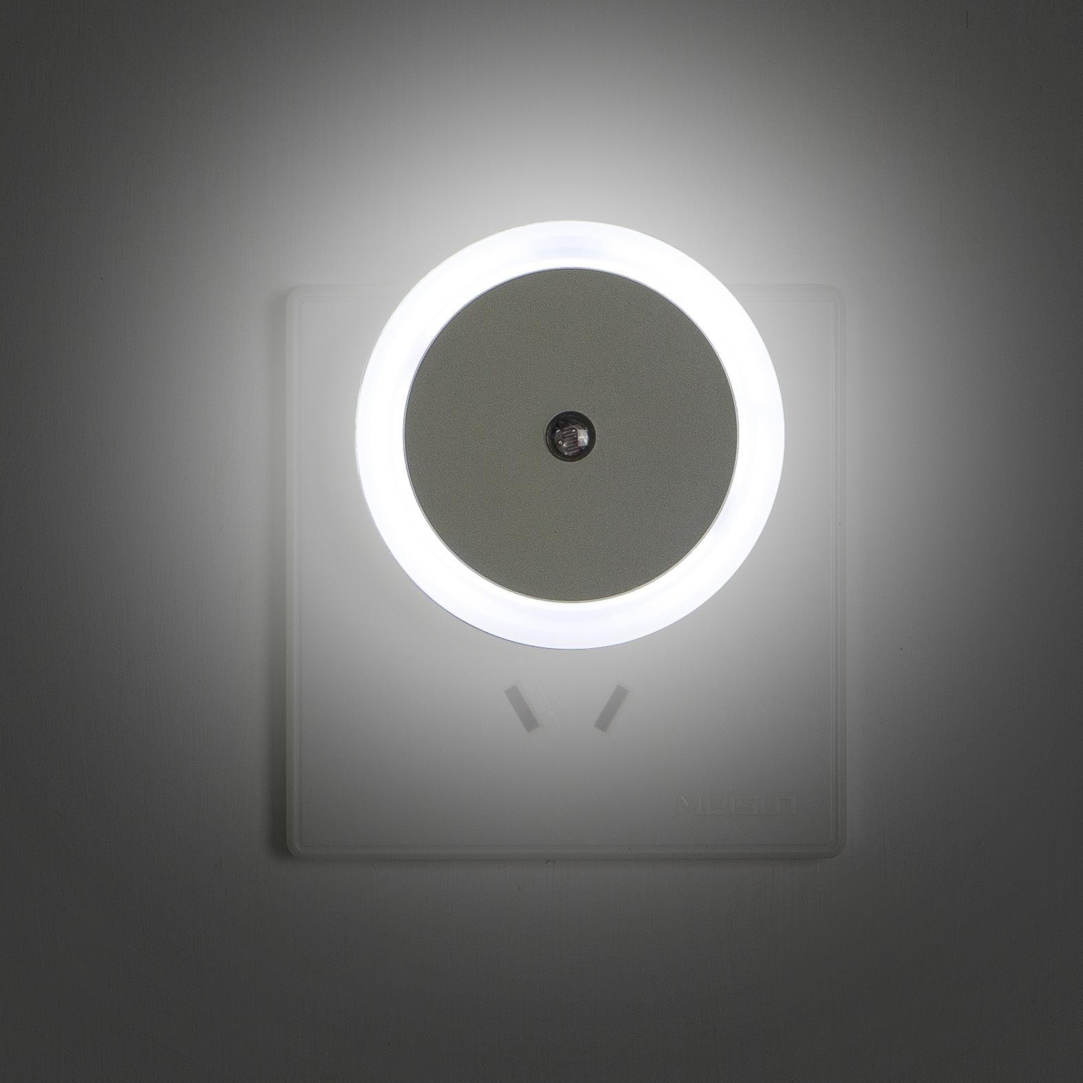 New LED Intelligent Light Round Control Induction Bedside Lamp Socket Lamp Energy-saving US Plug Nightlight Small Night Light
New LED Intelligent Light Round Control Induction Bedside Lamp Socket Lamp Energy-saving US Plug Nightlight Small Night Light