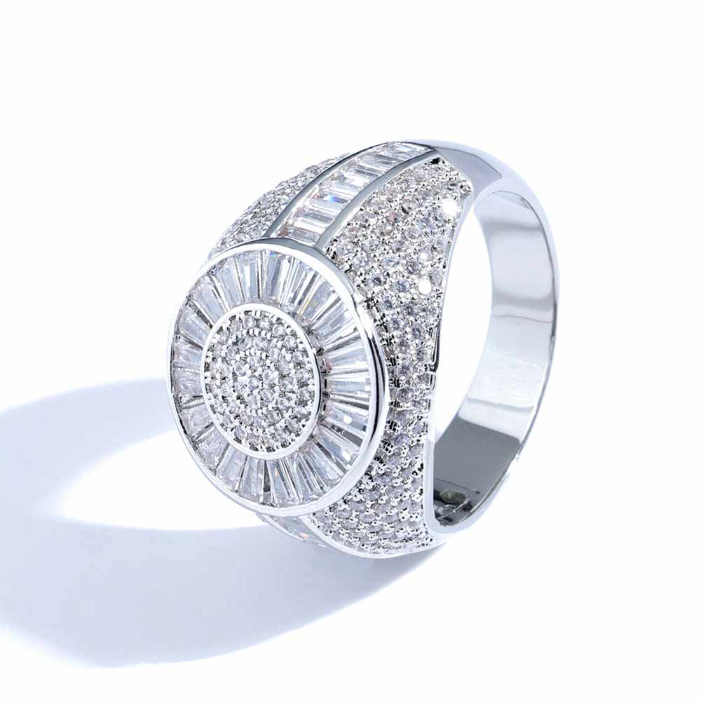 2025 Fine Hip Hop Jewelry Shiny Iced Out Circle Ring Brass Micro Pave Baguette CZ Stone Rings for Women Men 10
2025 Fine Hip Hop Jewelry Shiny Iced Out Circle Ring Brass Micro Pave Baguette CZ Stone Rings for Women Men 10