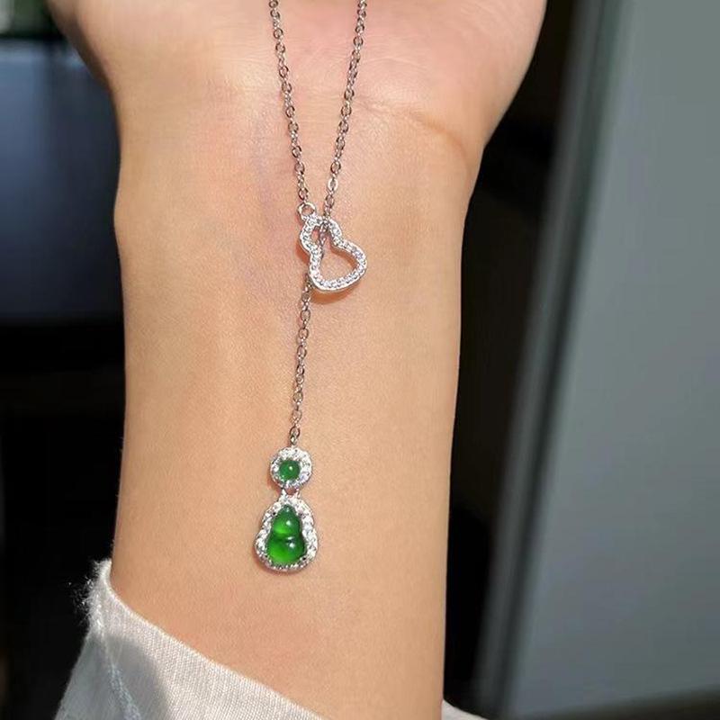 2024 Ретро Китайское Нефритовое Ожерелье-Кисточка - Женская Элегантная Роскошная Ключичная Цепочка