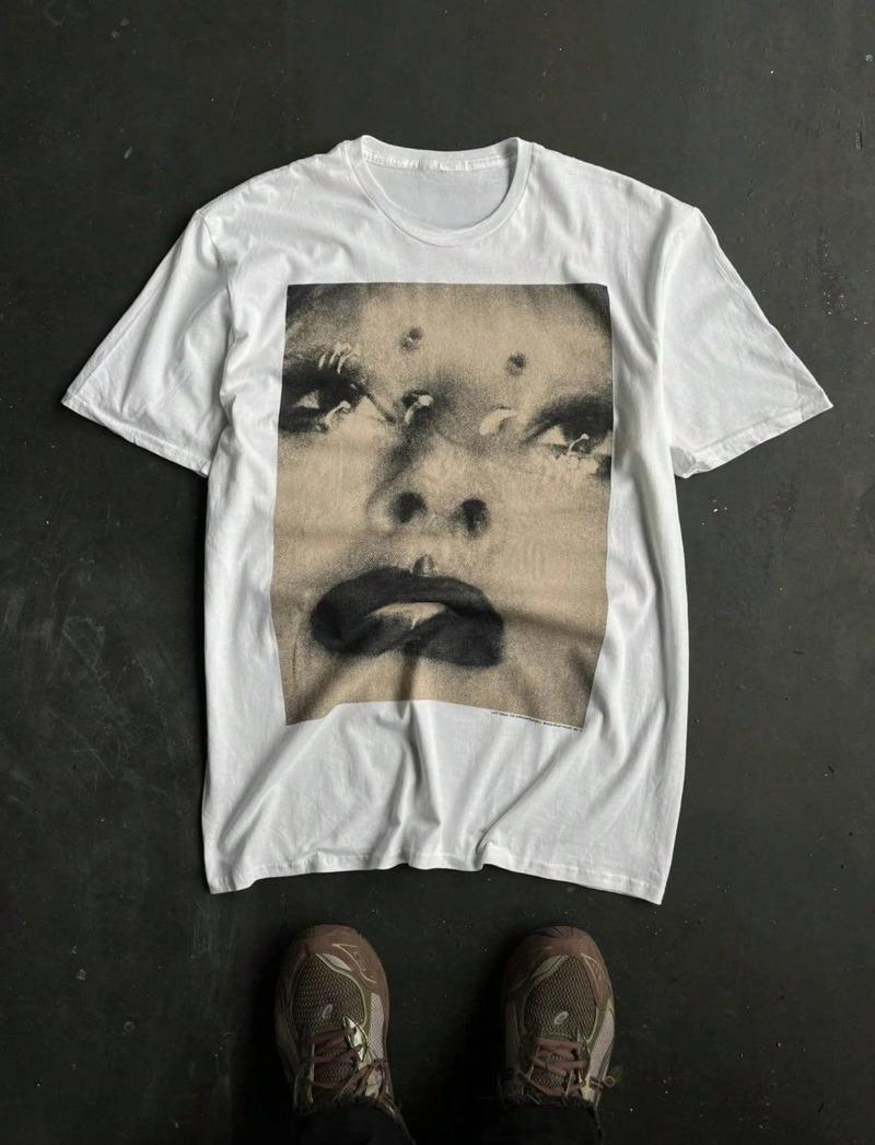 Gaga Chromatica Tour Large Logo Face Design TShirt Unisex AllSeason Casual Loose Fit TShirt Streetwear graphic t shirts S
Gaga Chromatica Tour Large Logo Face Design TShirt Unisex AllSeason Casual Loose Fit TShirt Streetwear graphic t shirts S