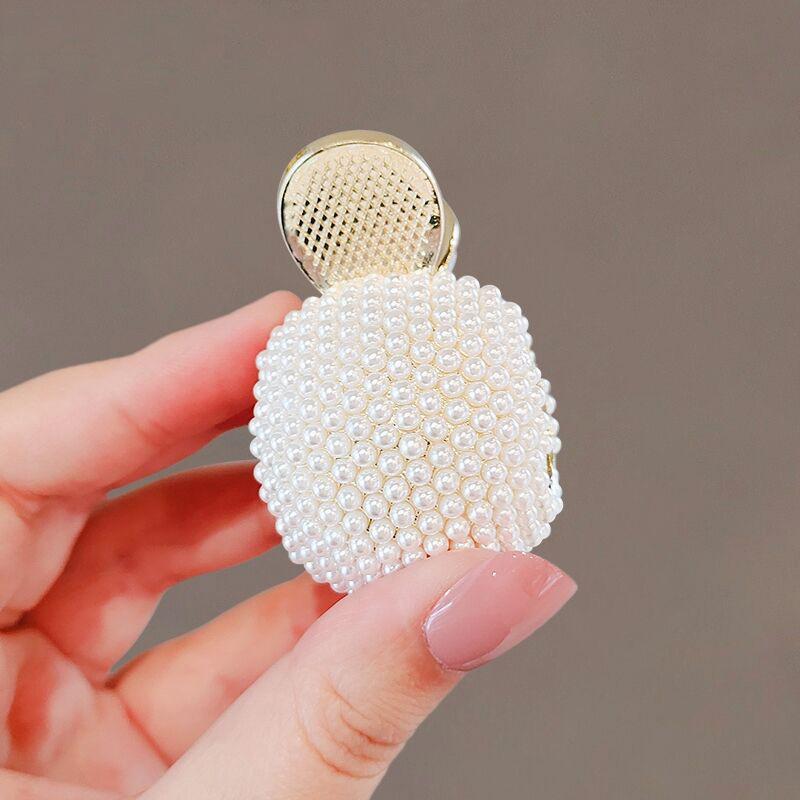 Rhinestone High Ponytail Clip One Size
Rhinestone High Ponytail Clip One Size