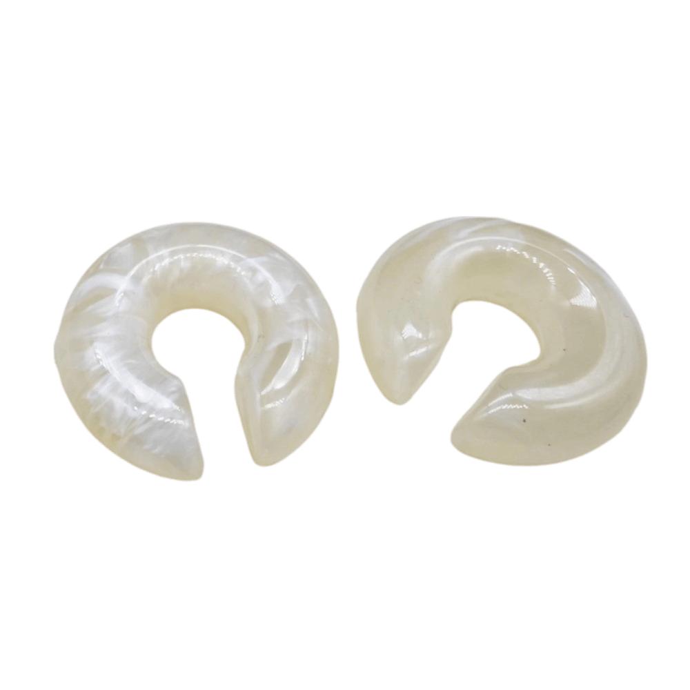 Round Ear Clip Earrings Acrylic No Piercing Earrings INS C Shape Ear Cuff Women бежевий
Round Ear Clip Earrings Acrylic No Piercing Earrings INS C Shape Ear Cuff Women бежевий
