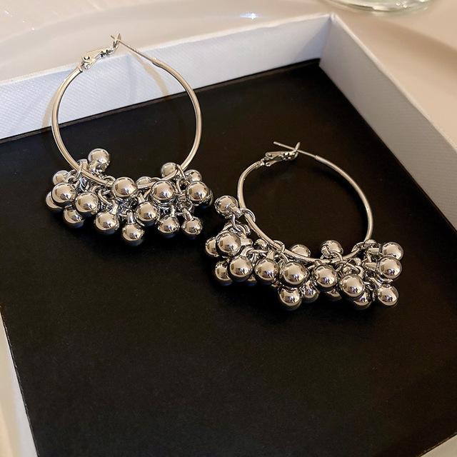 Высокое качество, настоящие позолоченные шарики, большие серьги-кольца для женщин, круглые серьги в Европе и Америке
Высокое качество, настоящие позолоченные шарики, большие серьги-кольца для женщин, круглые серьги в Европе и Америке