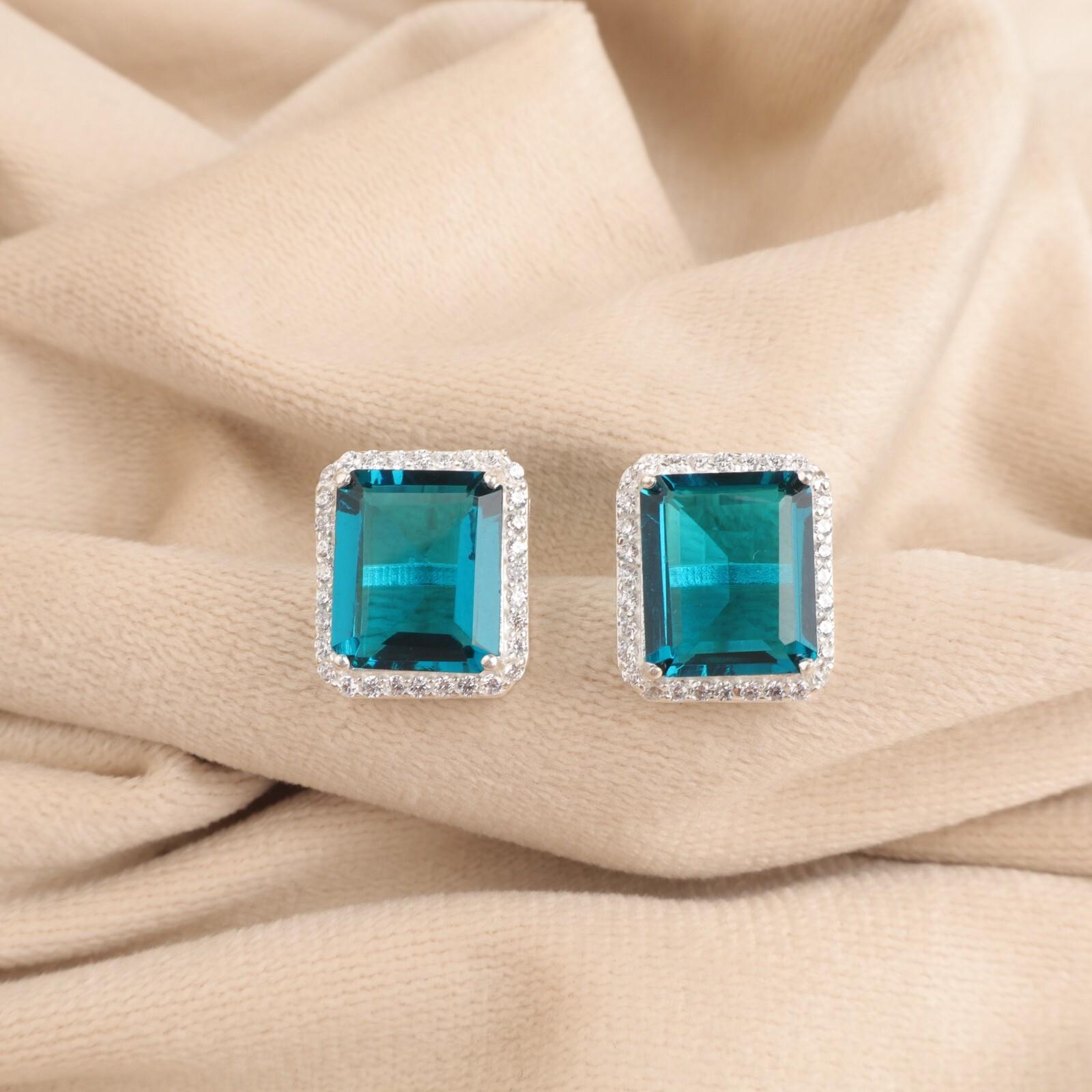 Apatite Gemstone 925 Solid Silver Jewelry Zircon Stud Earrings 0.57 For Wedding CZE-6-6
Apatite Gemstone 925 Solid Silver Jewelry Zircon Stud Earrings 0.57 For Wedding CZE-6-6