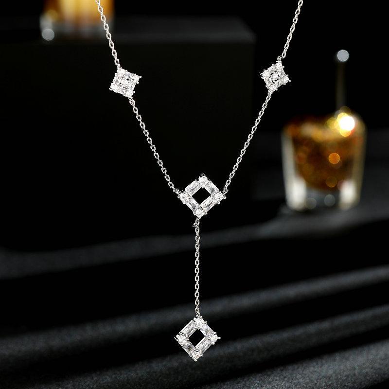New geometric square zircon inlaid long fringed earrings collarbone chain trendy light luxury high-end jewelry set
New geometric square zircon inlaid long fringed earrings collarbone chain trendy light luxury high-end jewelry set