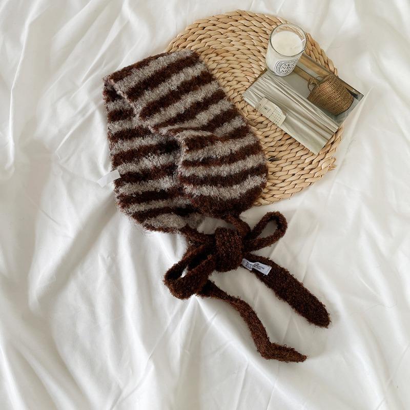 Winter knitted wool small ear scarf women s new high-end stripes slack with scarf 82*15cm
Winter knitted wool small ear scarf women s new high-end stripes slack with scarf 82*15cm