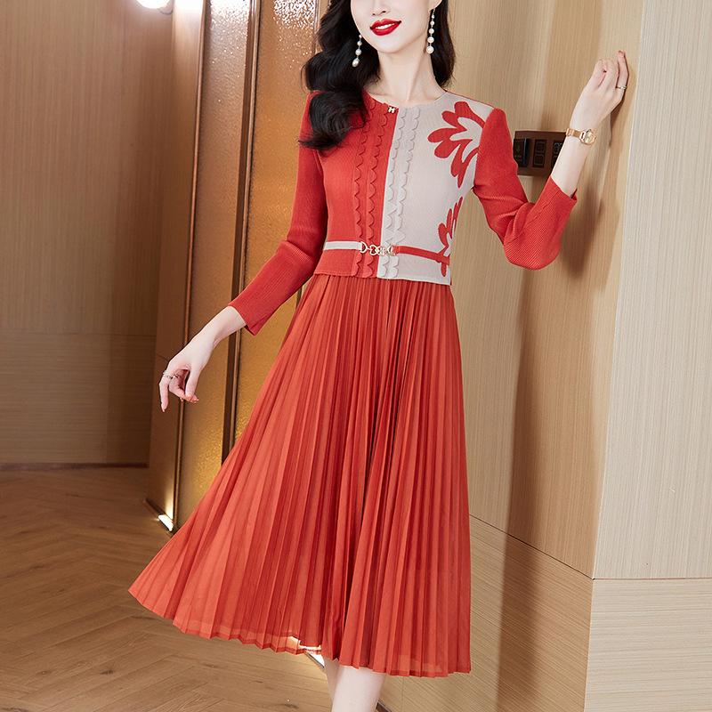 Женское облегающее плиссированное платье в европейском стиле с круглым вырезом, весна/осень 2024 г. 2XL оранжевый/красный
Женское облегающее плиссированное платье в европейском стиле с круглым вырезом, весна/осень 2024 г. 2XL оранжевый/красный