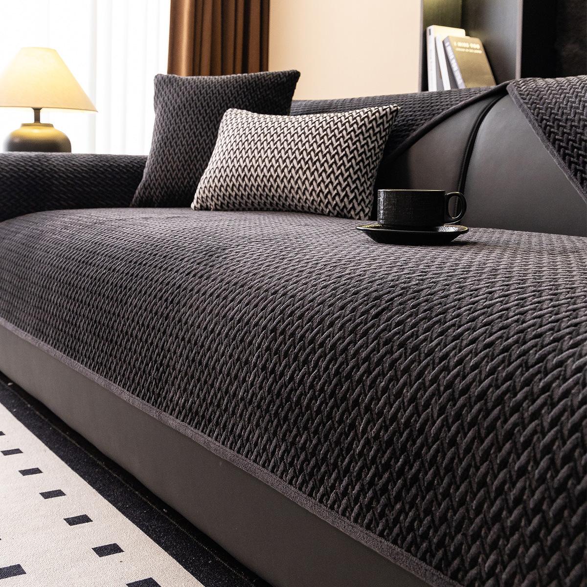 Winter Plush Sofa Cushion New Non-Slip And Warm Sofa Cover All-Inclusive Universal Light Luxury High-End Cover Manufacturer 70*70cm
Winter Plush Sofa Cushion New Non-Slip And Warm Sofa Cover All-Inclusive Universal Light Luxury High-End Cover Manufacturer 70*70cm