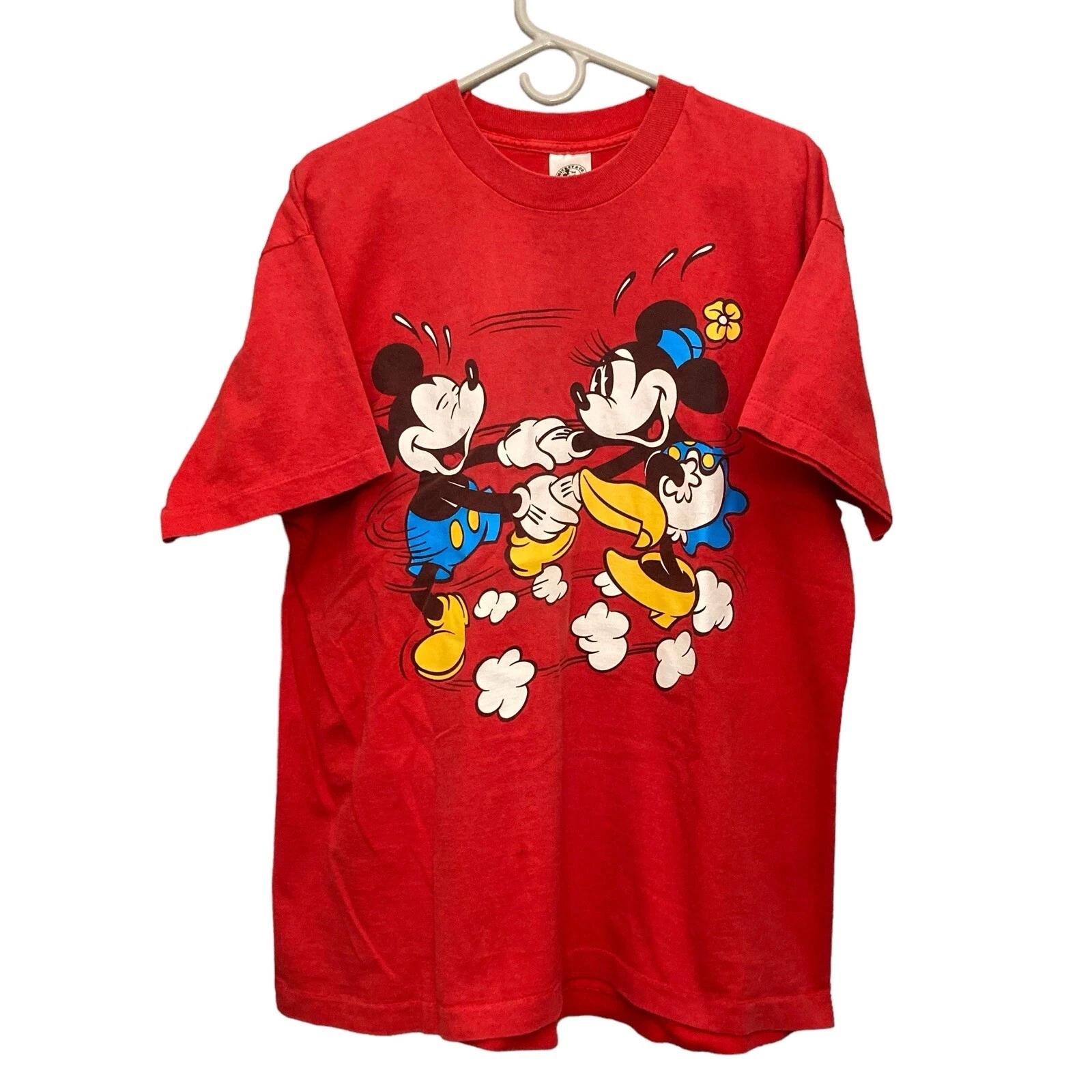 VTG Mickey & Minnie Mouse Dancing Red T-shirt OS XL Single Stitch Made In USA XL
VTG Mickey & Minnie Mouse Dancing Red T-shirt OS XL Single Stitch Made In USA XL