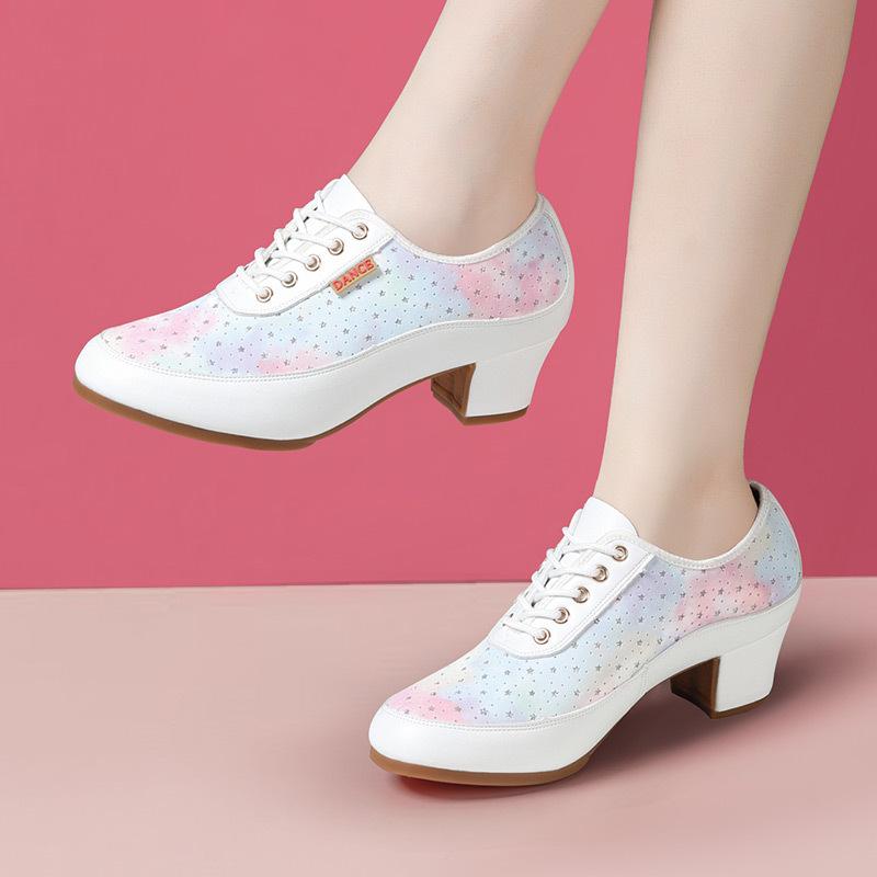 3.5cm 5.5cm Breathable Lace up Soft Leather Shoes Women s Platform Pumps 2025 Spring Med Block Heels Shoes for Dance Mom Walk 34
3.5cm 5.5cm Breathable Lace up Soft Leather Shoes Women s Platform Pumps 2025 Spring Med Block Heels Shoes for Dance Mom Walk 34
